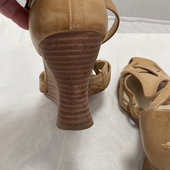 CITY Streets T Strap Wedges - Picture 3 of 16